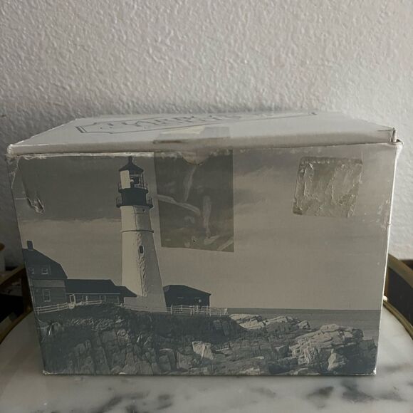 Harbor Lights Cape ‘Hatteras On-The-Move NC 2000 #632 Lighthouse Event Exclusive - Picture 9 of 14